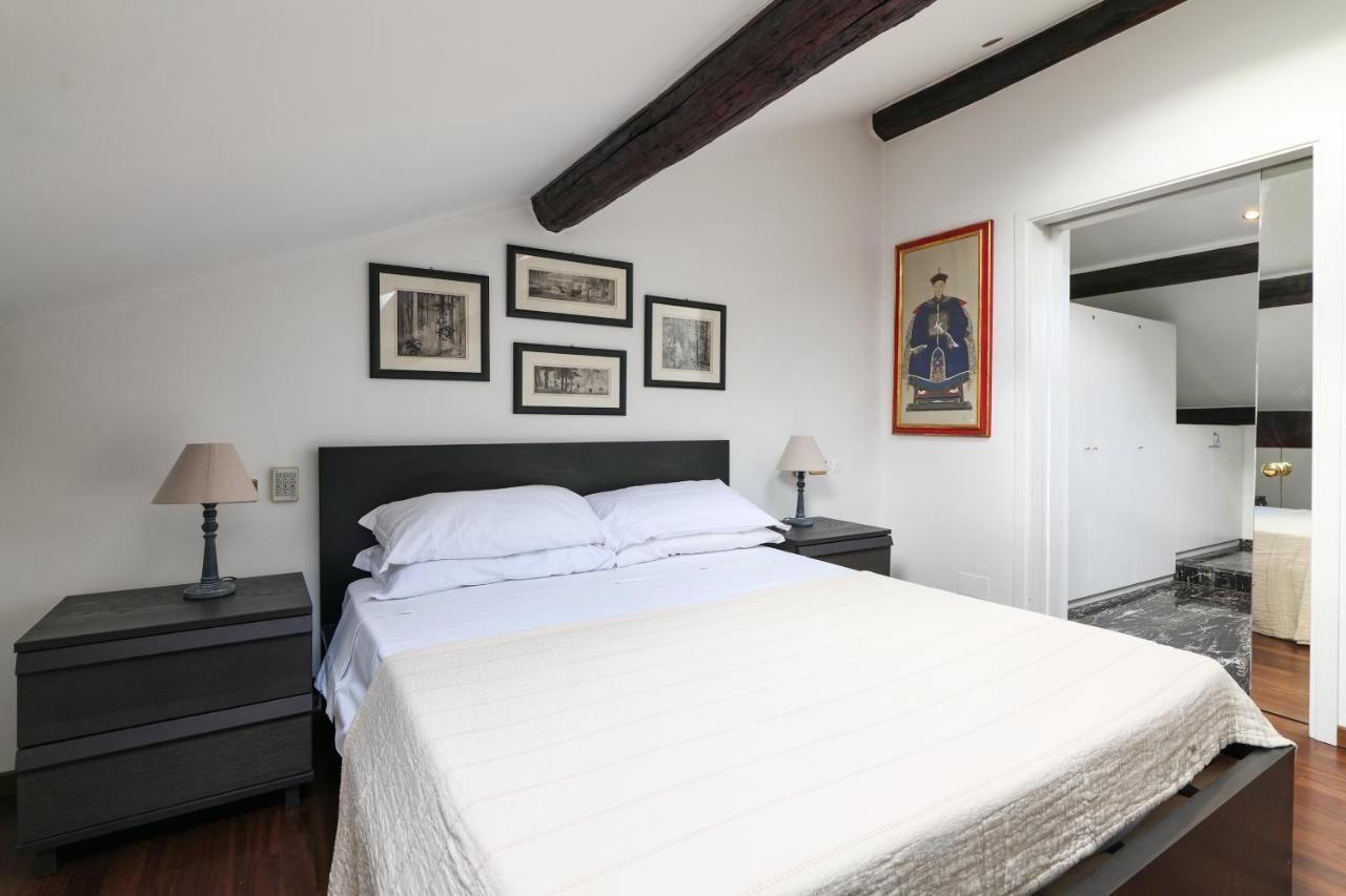 Apartamento Elegant P.Venezia Attic Milán Exterior foto
