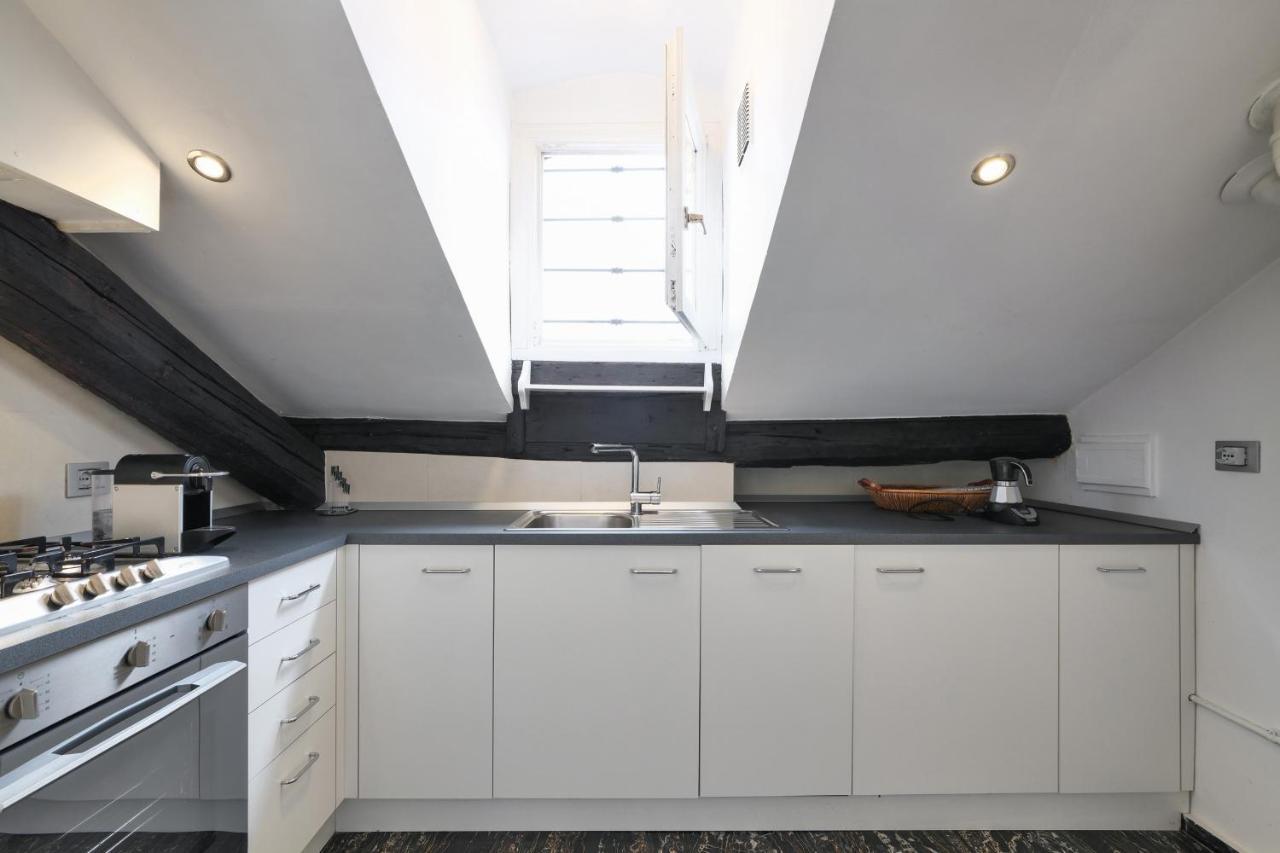 Apartamento Elegant P.Venezia Attic Milán Exterior foto