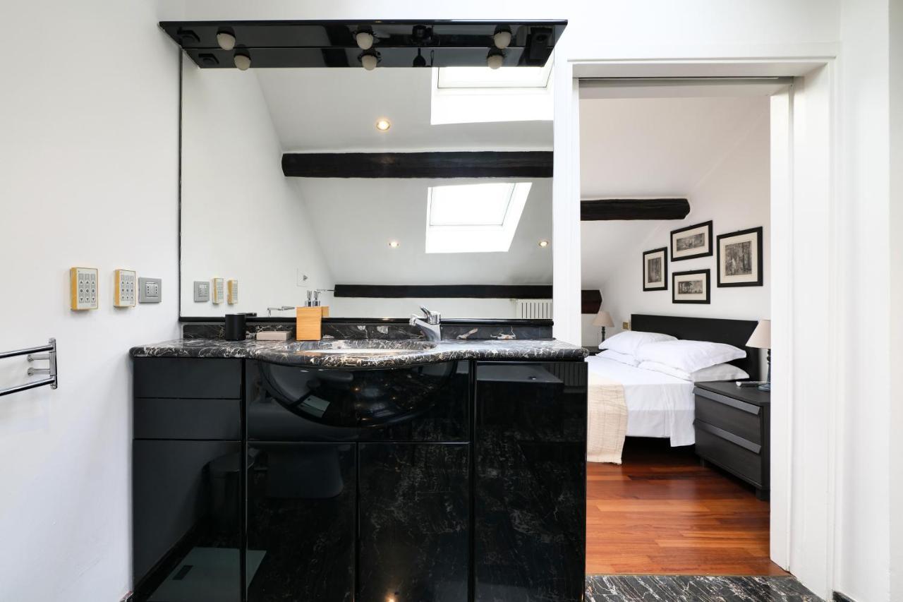 Apartamento Elegant P.Venezia Attic Milán Exterior foto