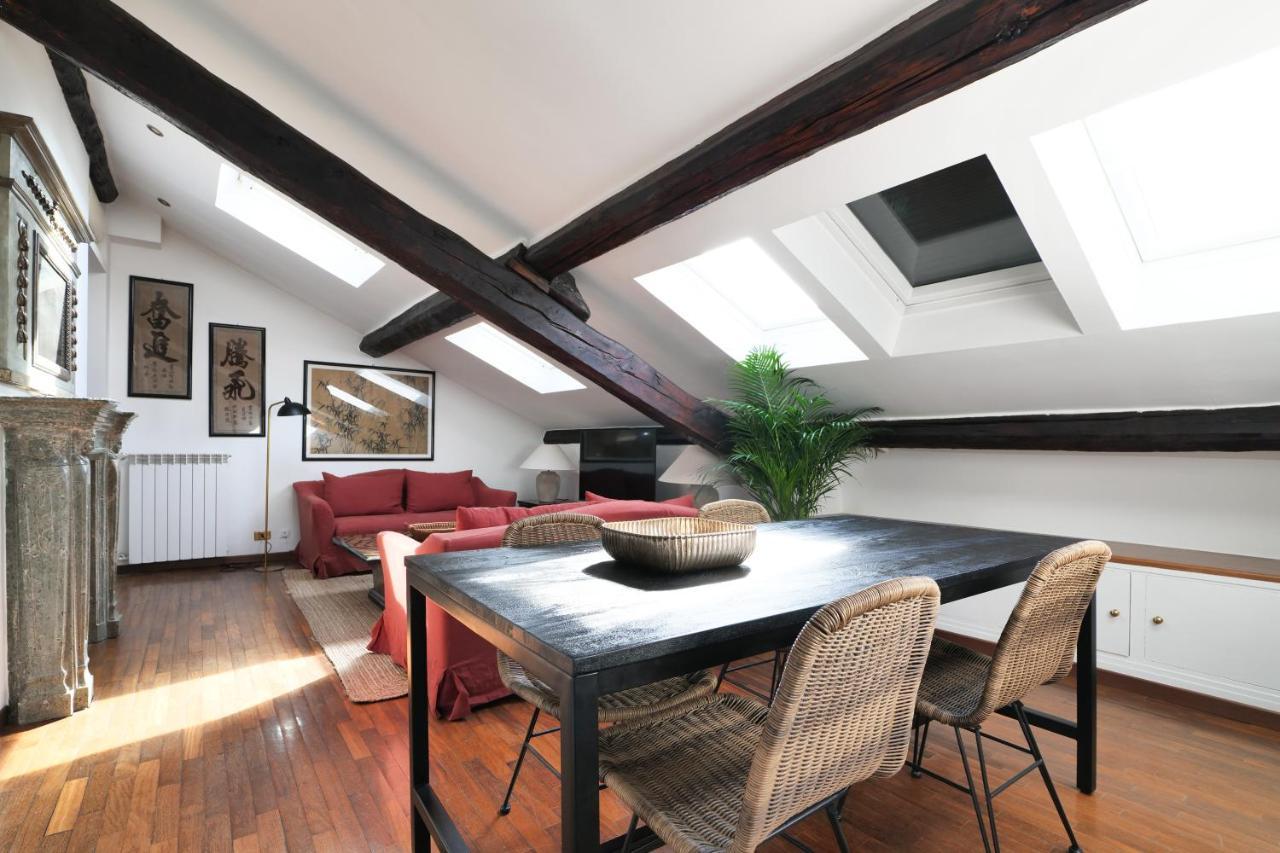 Apartamento Elegant P.Venezia Attic Milán Exterior foto